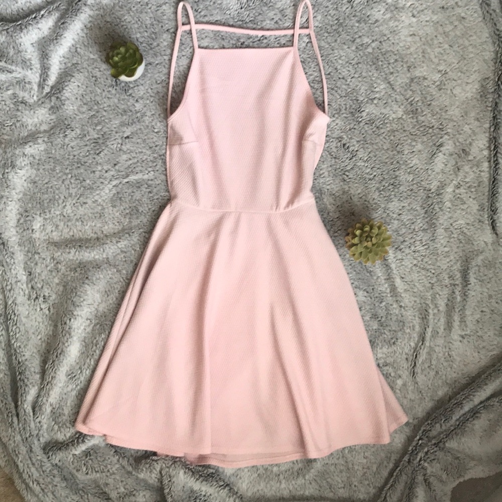 Pale pink low back sleeveless dress SIZE M